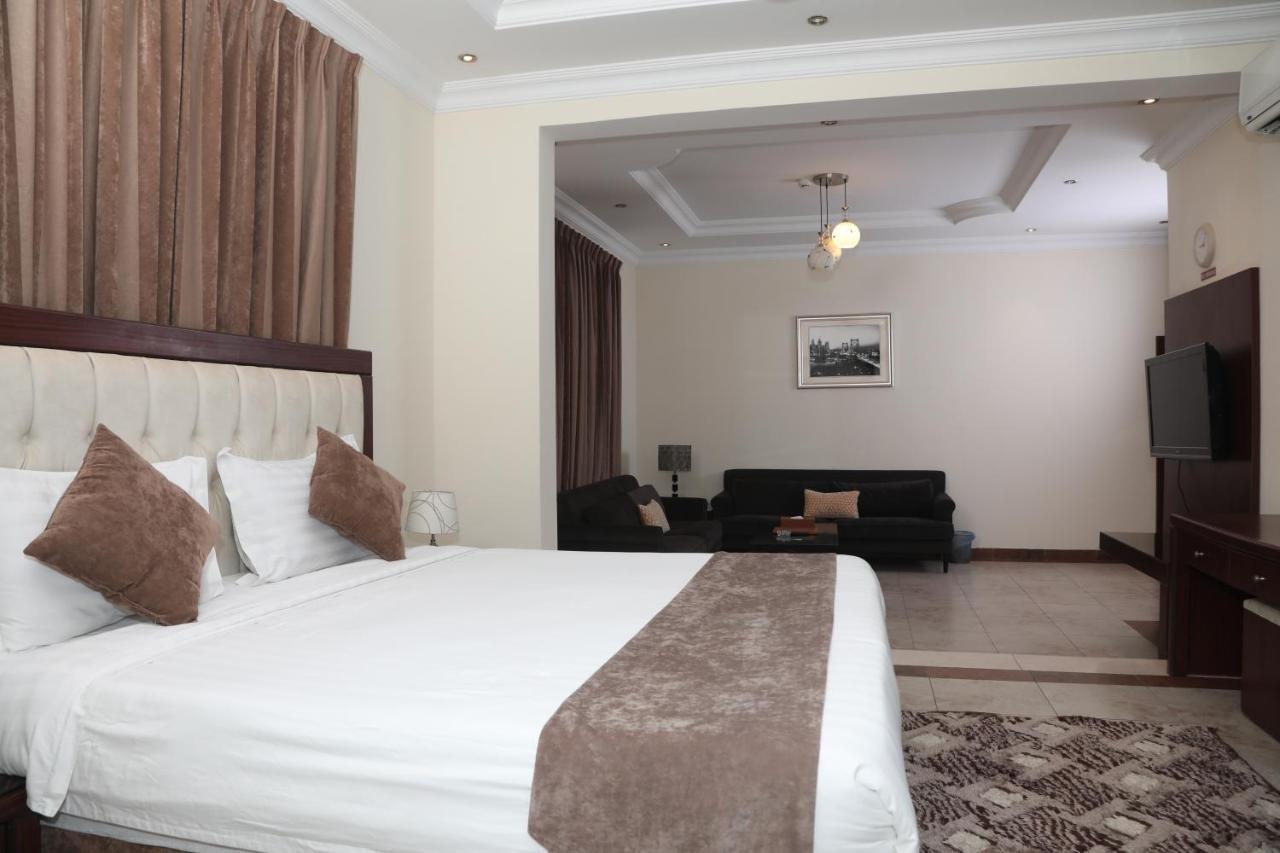 Samaya Suites Riyadh Luaran gambar